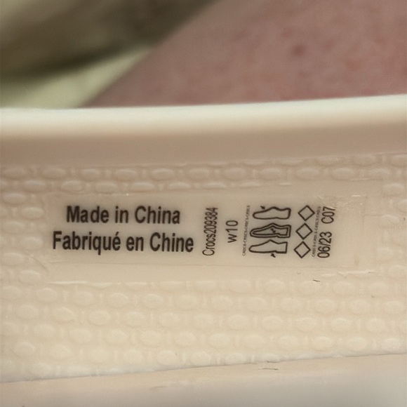 CROCS Brooklyn Flats in Soft Pink - Picture 5 of 8